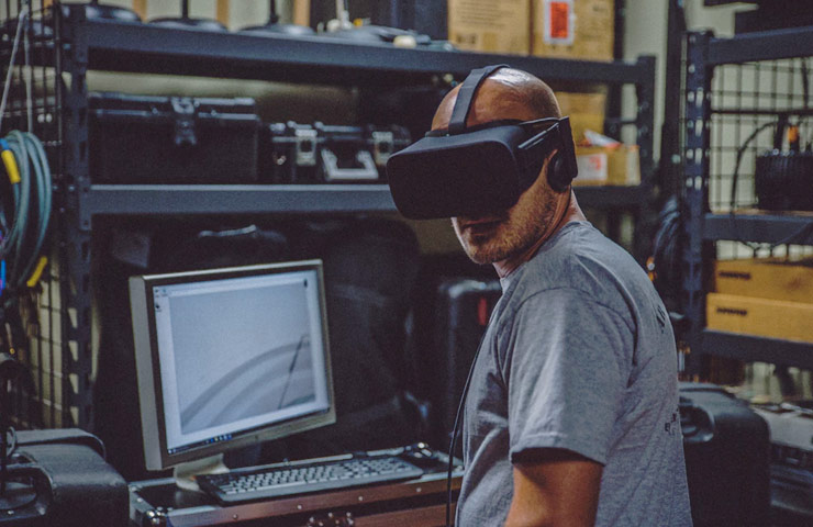 鴻運(yùn)軟控科技（深圳）有限公司